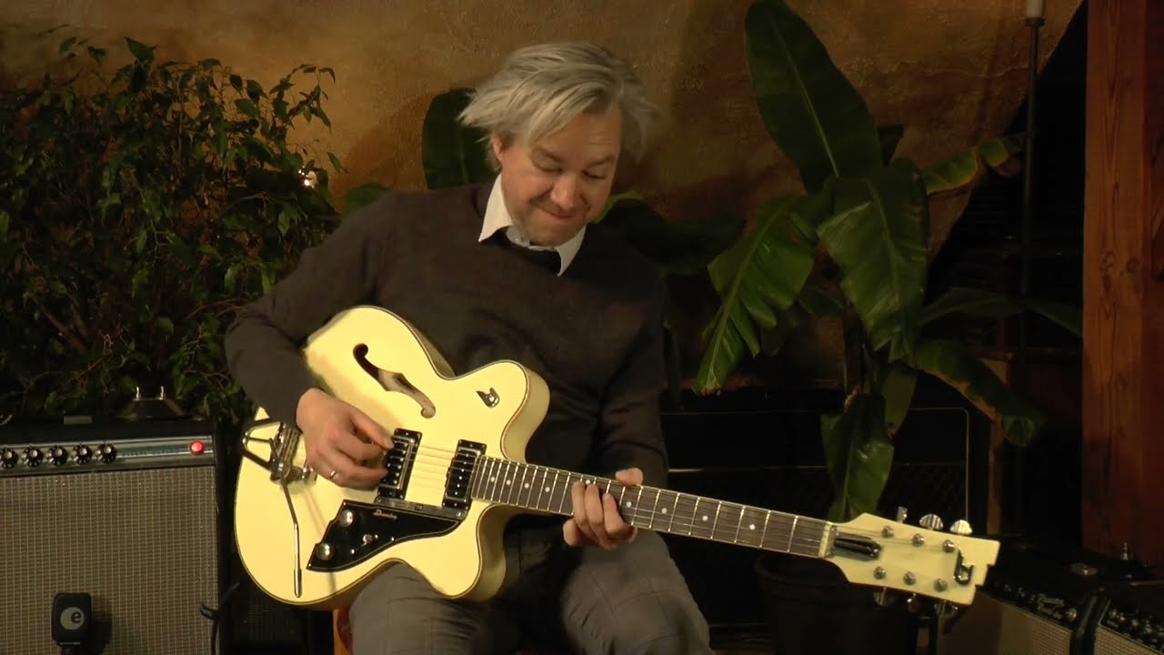 Duesenberg Fullerton CC Carl Carlton 2015 presented by Tobias Hoffmann & Vintage Guitar Oldenburg