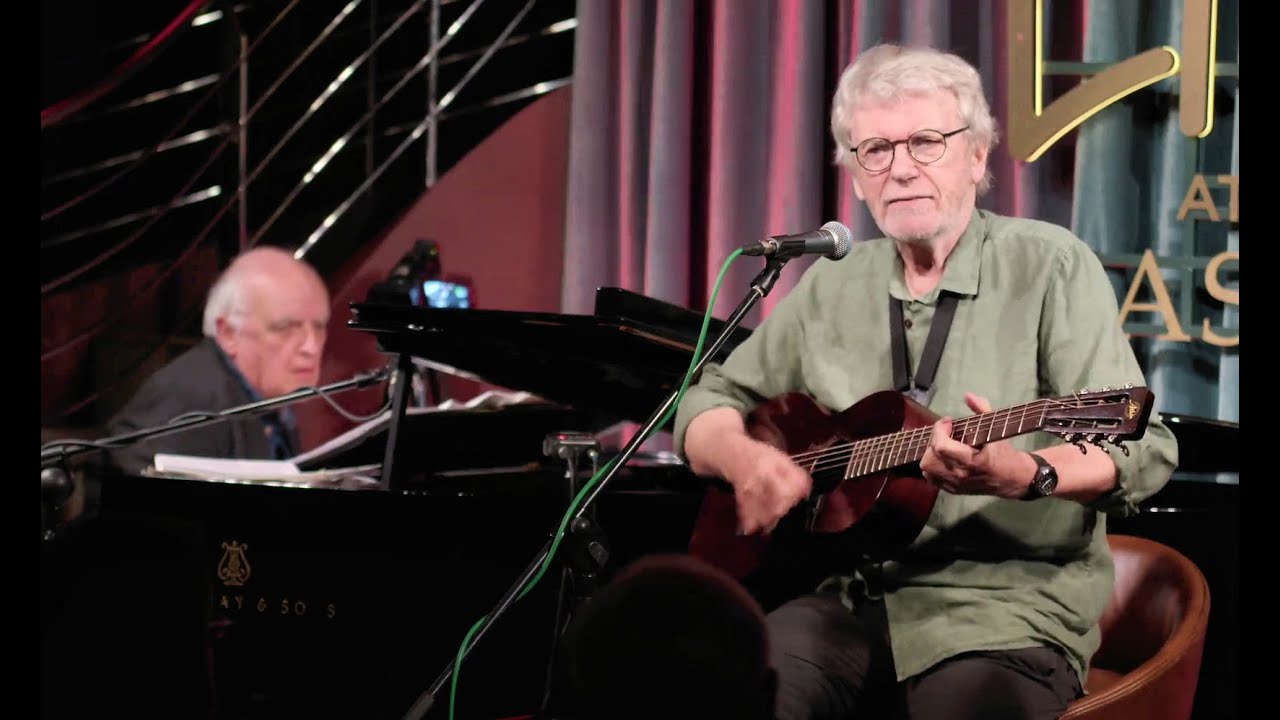 Pete Atkin live at The Pheasantry, 2024:  The Man Who Walked Toward The Music; Screen-Freak