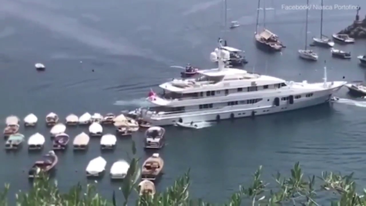 Brutal ship crashes compilation video