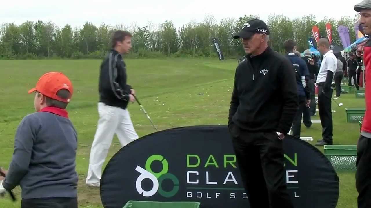 Shergo Kurdi having a lesson with world number 1 coach Pete Cowen