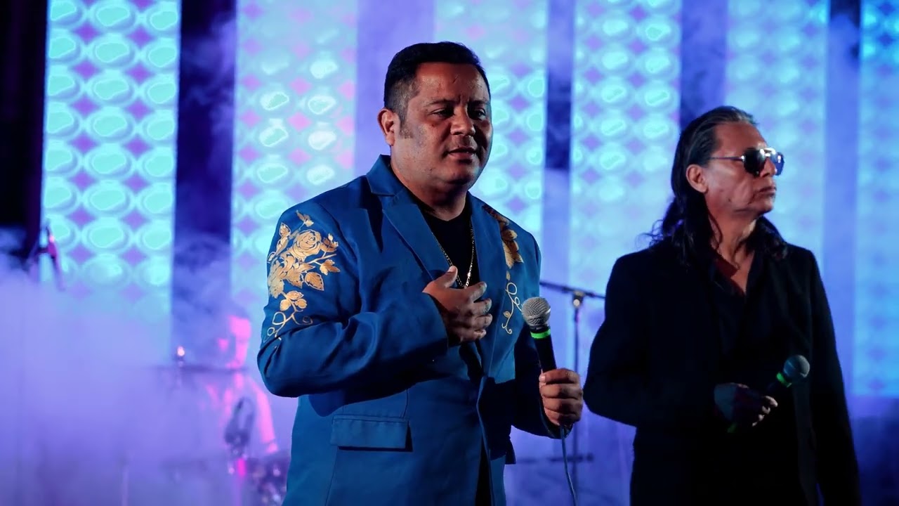 MEDLEY TITERE - LAS VOCES DEL PEGA | LA REUNIÓN