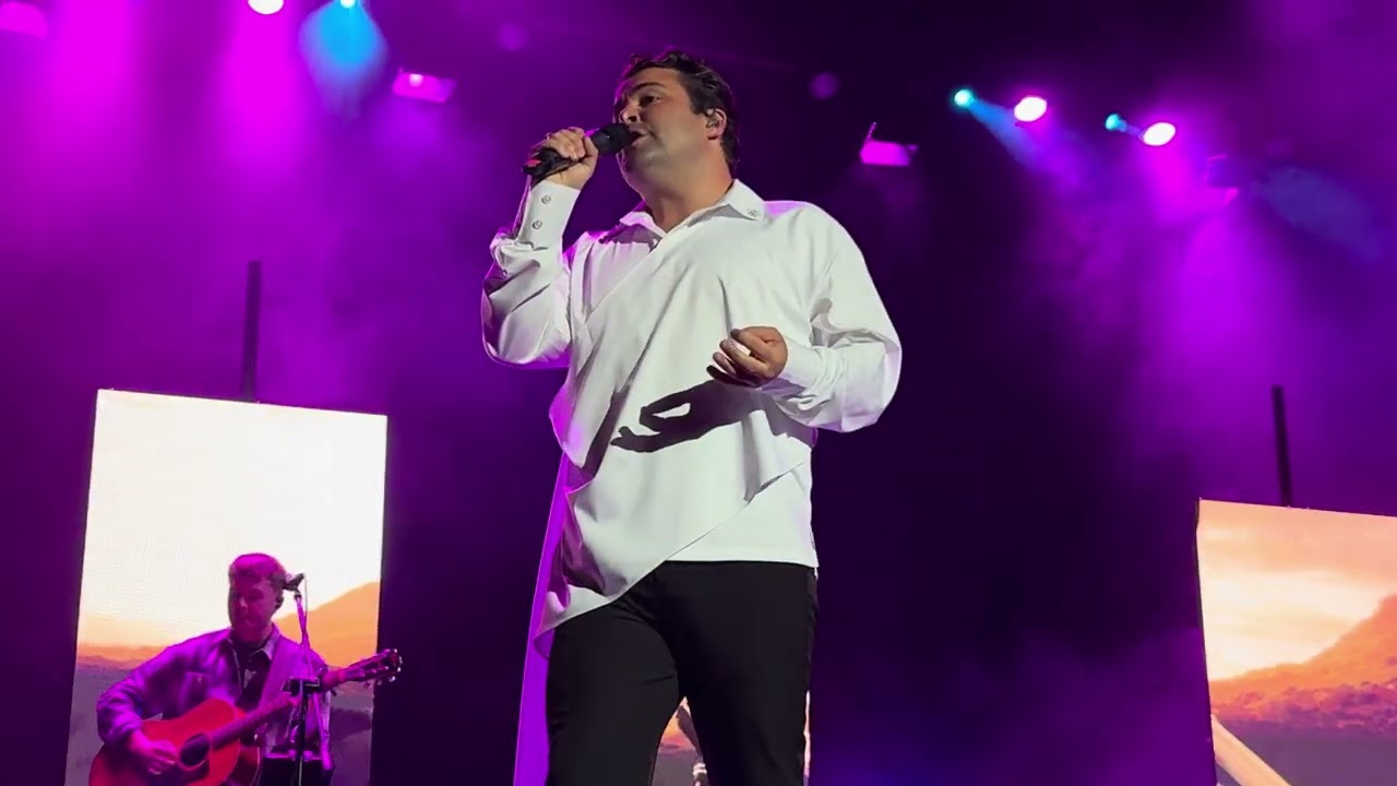 Fast Car - Joe McElderry - Consett (Live 2025)