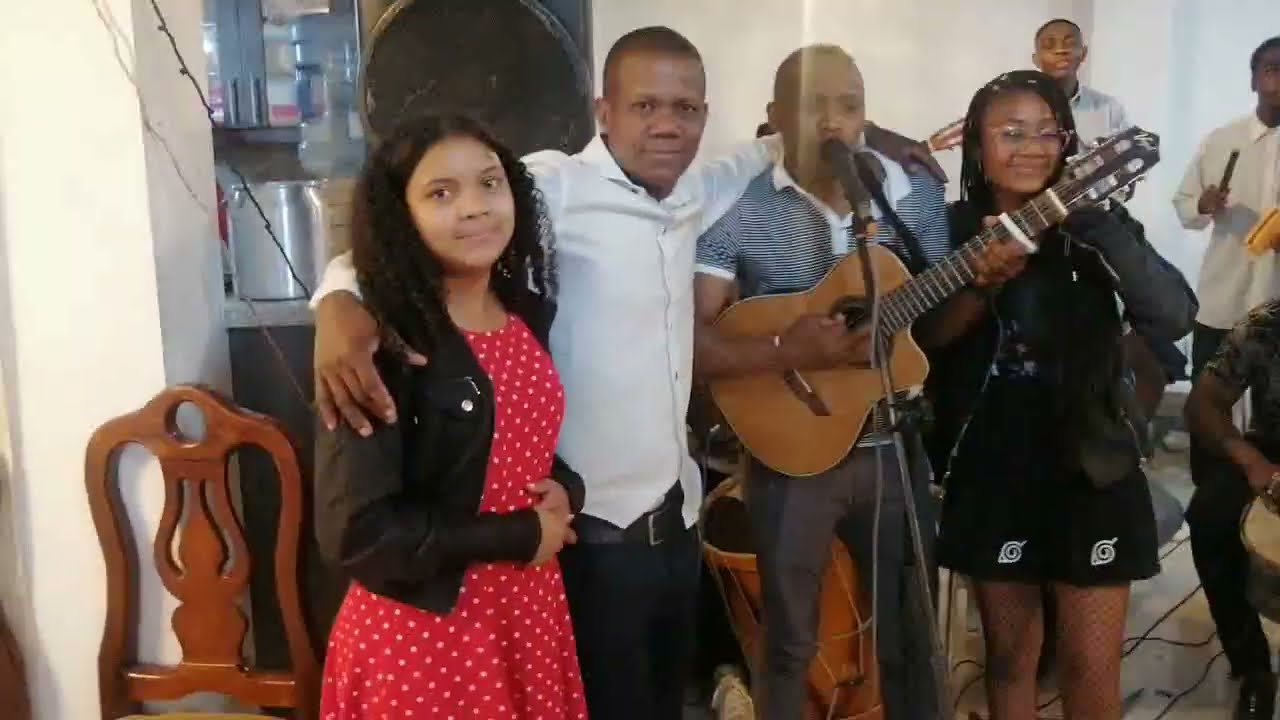 TRADICION DEL VALLE LIVE PERUCHO | ME ALEJO DE TI (TROPICANA CD MOVIL)
