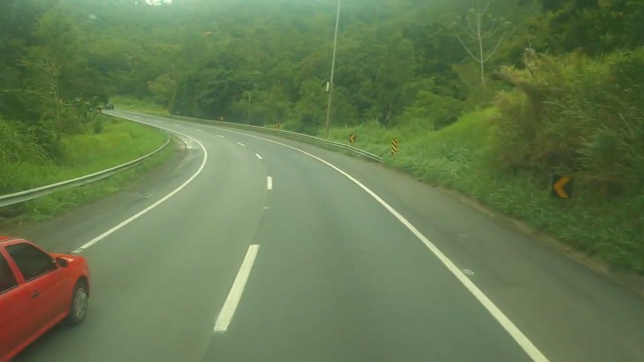 Caminhão do meu colega perde os freios na serra