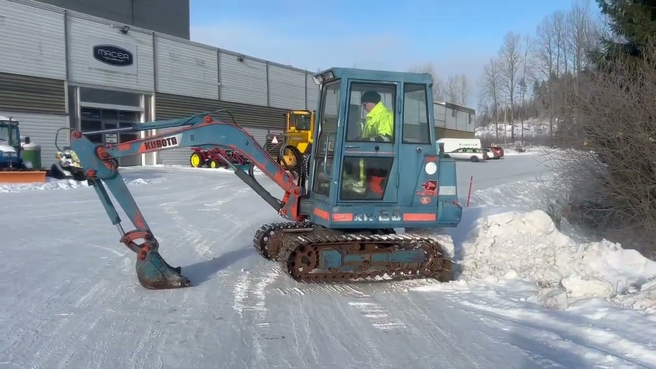 Käytetty minikaivuri Kubota KH60 (3,3 t)