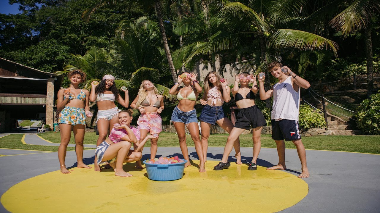 Water Balloon Fight!!!