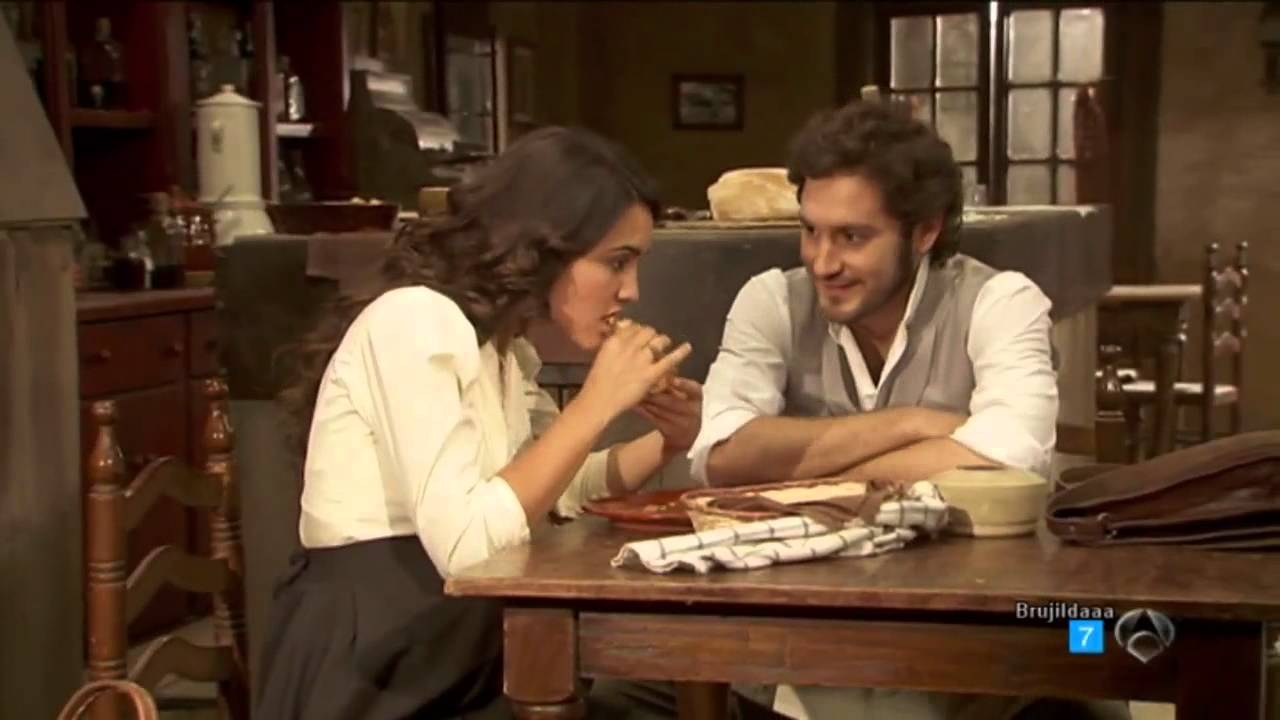 Tú estás guapo hasta con un gato de uñas sobre la cabeza