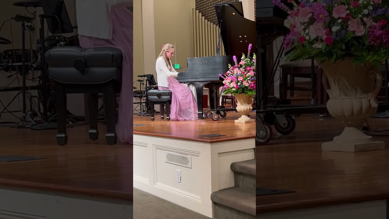 Alice performs Beethoven's Sonata in E Major, Op. 14, No. 1