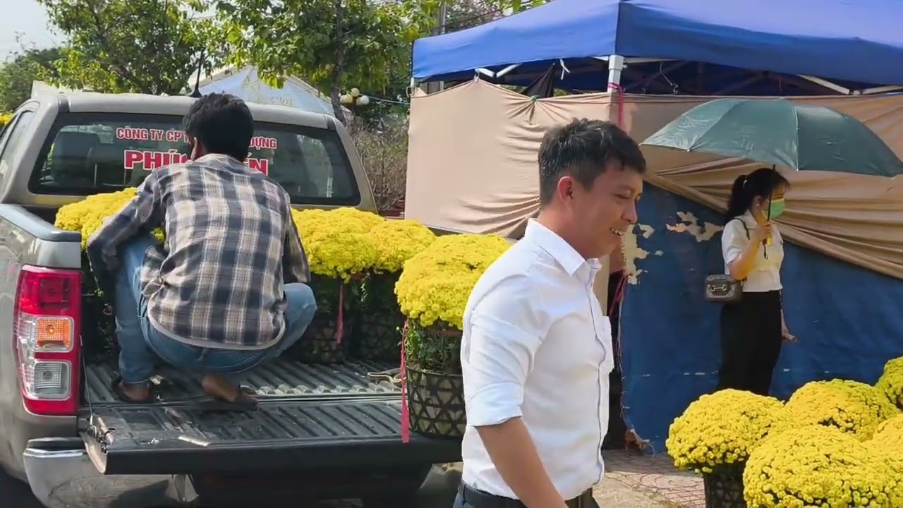 Dạo Chợ hoa Xuân phường Tân Ninh (Tây Ninh) sáng ngày 6/2/2026 (19 tháng Chạp)