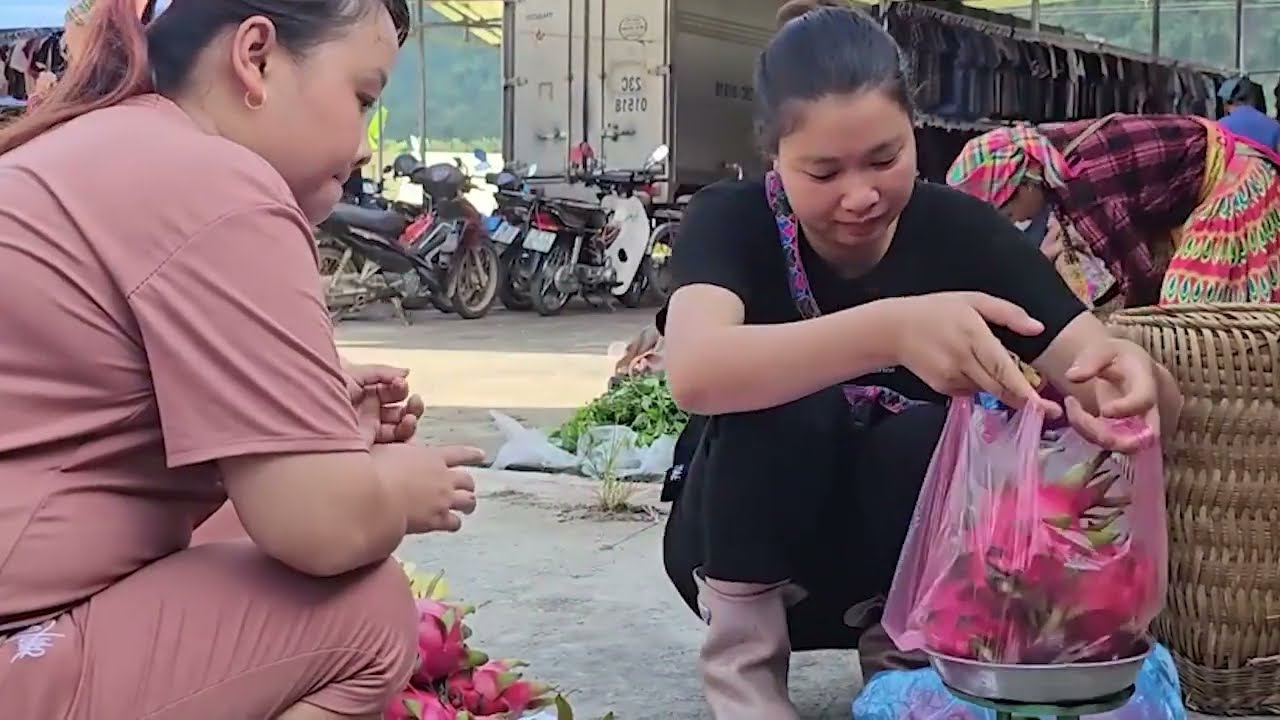 FULL VIDEO | 18-Year-Old Single Mother Faces Life’s Hardships After Rescuing a Homeless Woman