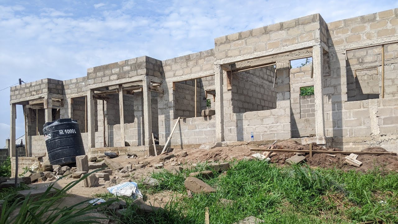 TAZAMA HII KAMA UNAITAJI KUJENGA APARTMENT ZA GHARAMANAFUU KILA MOJA INA CHUMBA, SEBURE,JIKO NA CHOO
