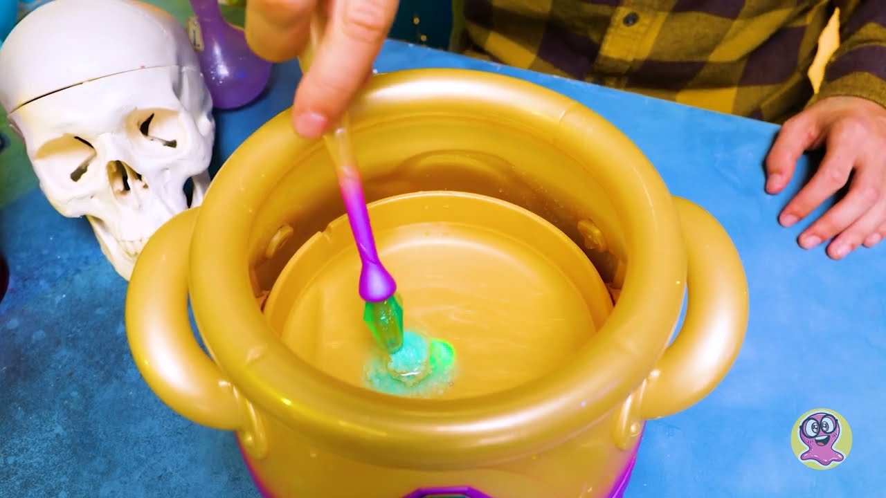 Să facem o poțiune magică cu creaturi-surpriză | Jucării magice distractive✨🔮