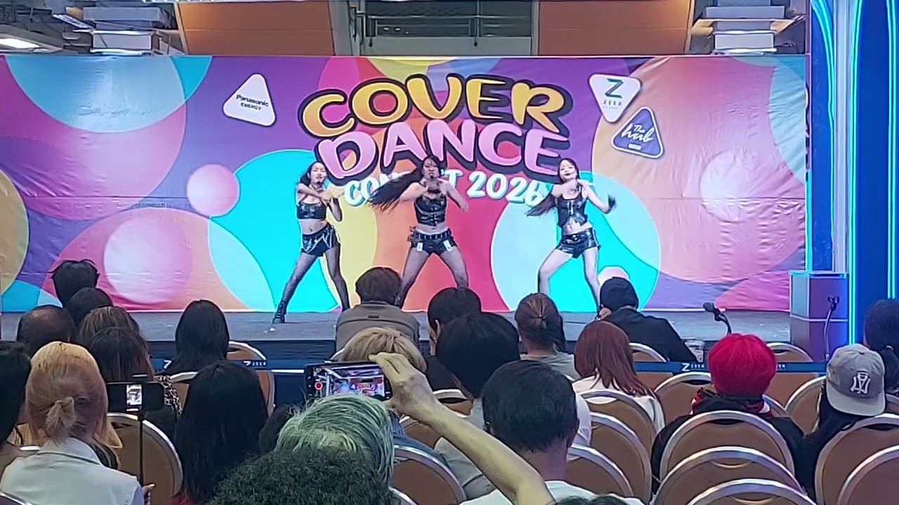 งานแข่งขัน cover dance  ที่ the  hub  รังสิต 14.03.69