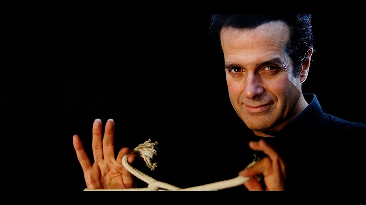 David Copperfield//IMACIR-AVELIN//Learn More