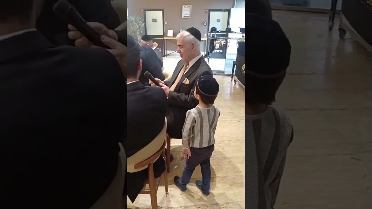 משה חבושה אבני אקדח לעדת הבבלים