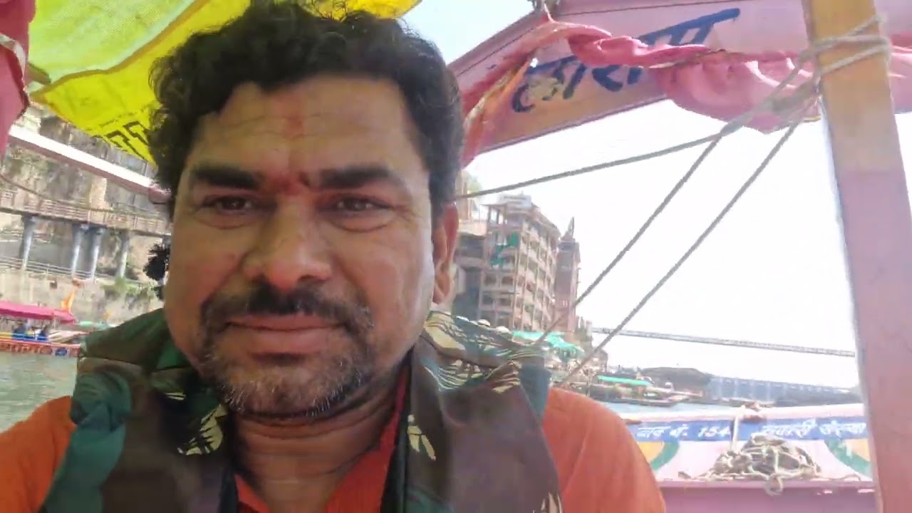 River Narmada Narmada Nadi ke upar nav mein vote mein spiritual tourism ghumna firna