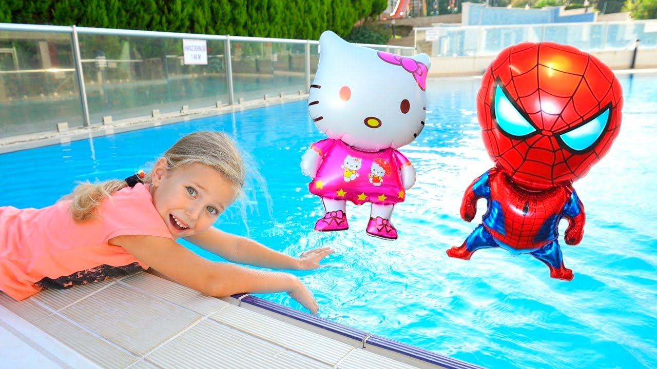 Melisa Havuzda Uçan Balon Buldu.Babası Havuzdan Aldı.Melisa Balonları Saldı Balonlar Uçtu Gitti