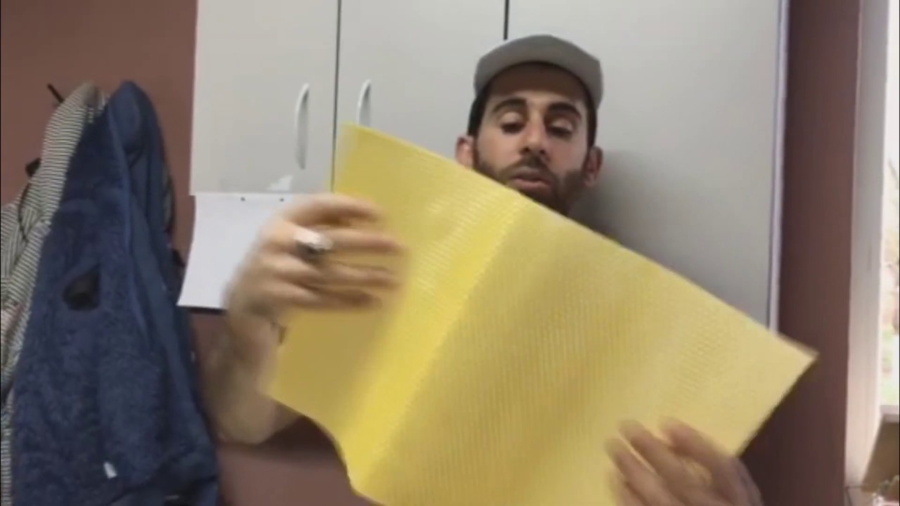 صنع أوراق شمع الأساس بالطريقة اليدوية ( مشاهدة ممتعه وسهله)
