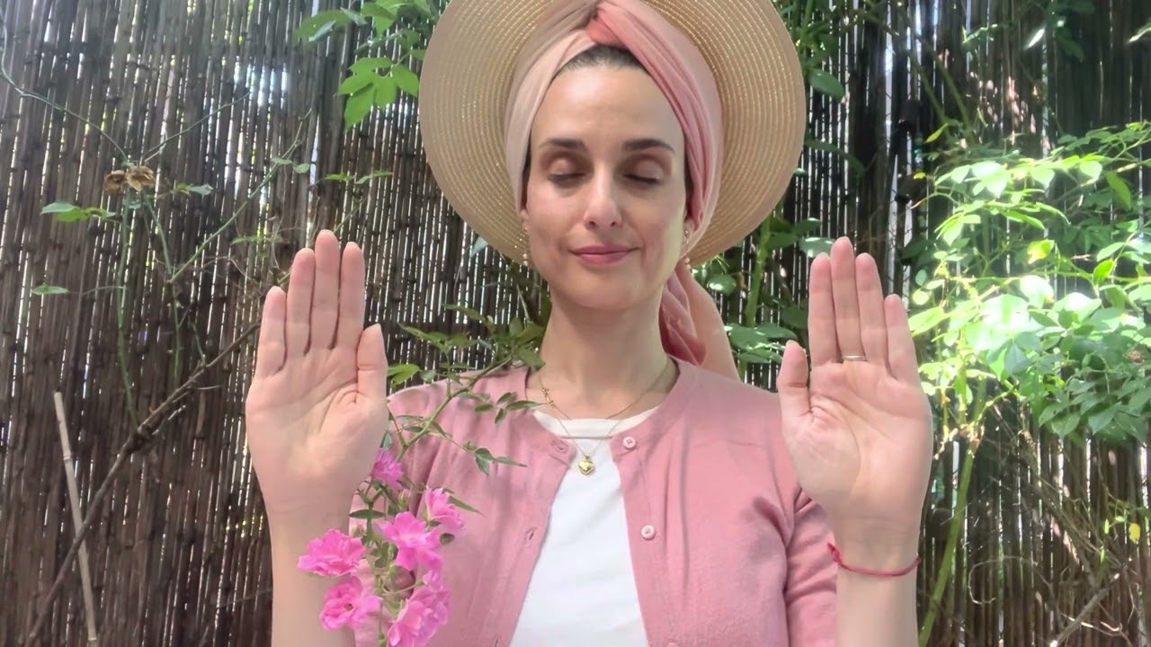 Sacred Rose Reiki Healing sessions 💞