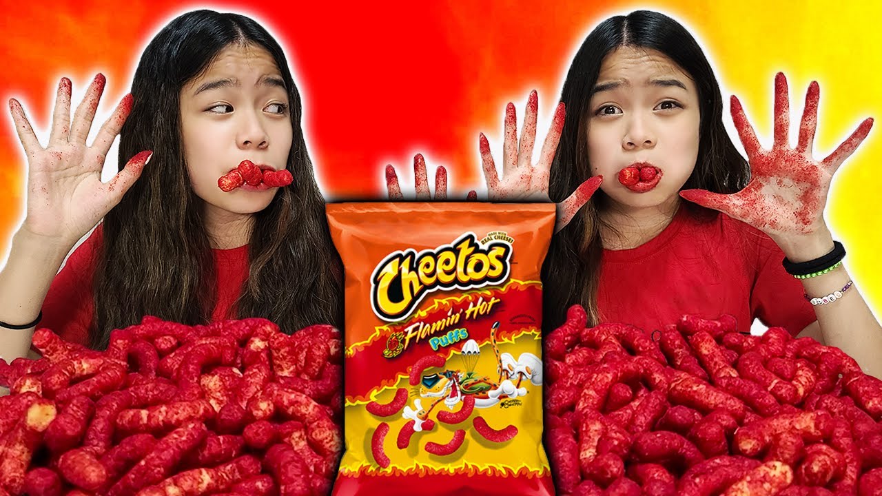 FLAMIN' HOT CHEETOS PUFFS Mukbang