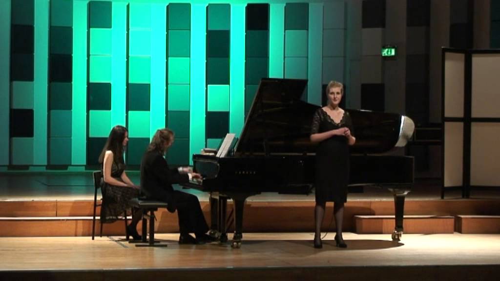 Benjamin Britten - Cabaret Songs - Guja Sandholt / Dušan Holý