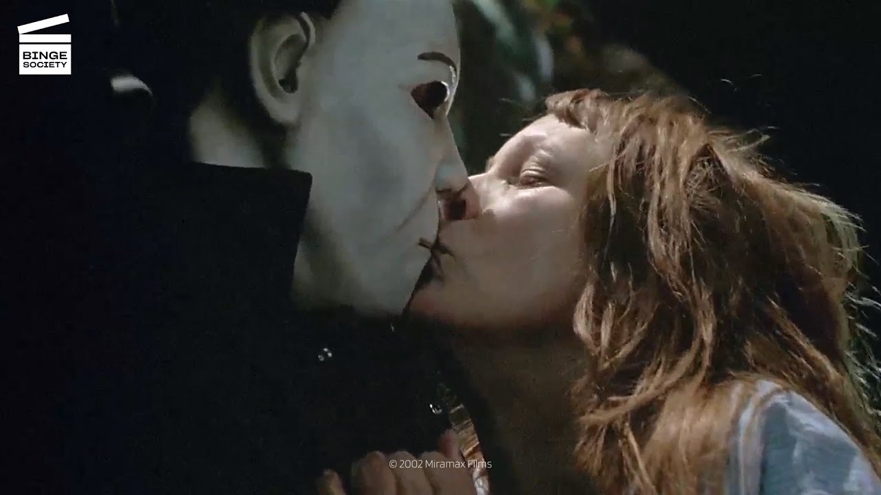 Halloween: Resurrection: Is this the real Michael Myers? (HD CLIP)