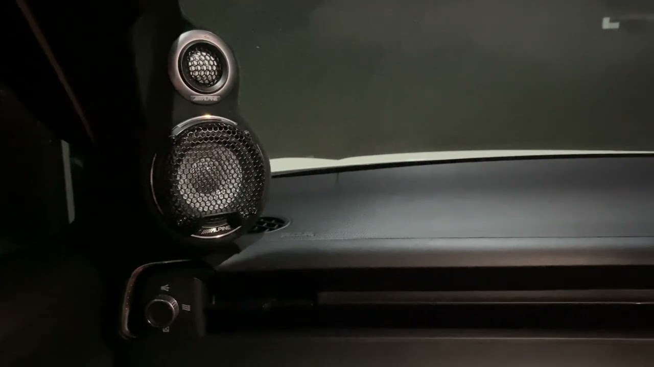 Test Alpine R2-S653 dari bangku penumpang sebelah kiri, suara Bagus di bangku kiri dan Bangku kanan
