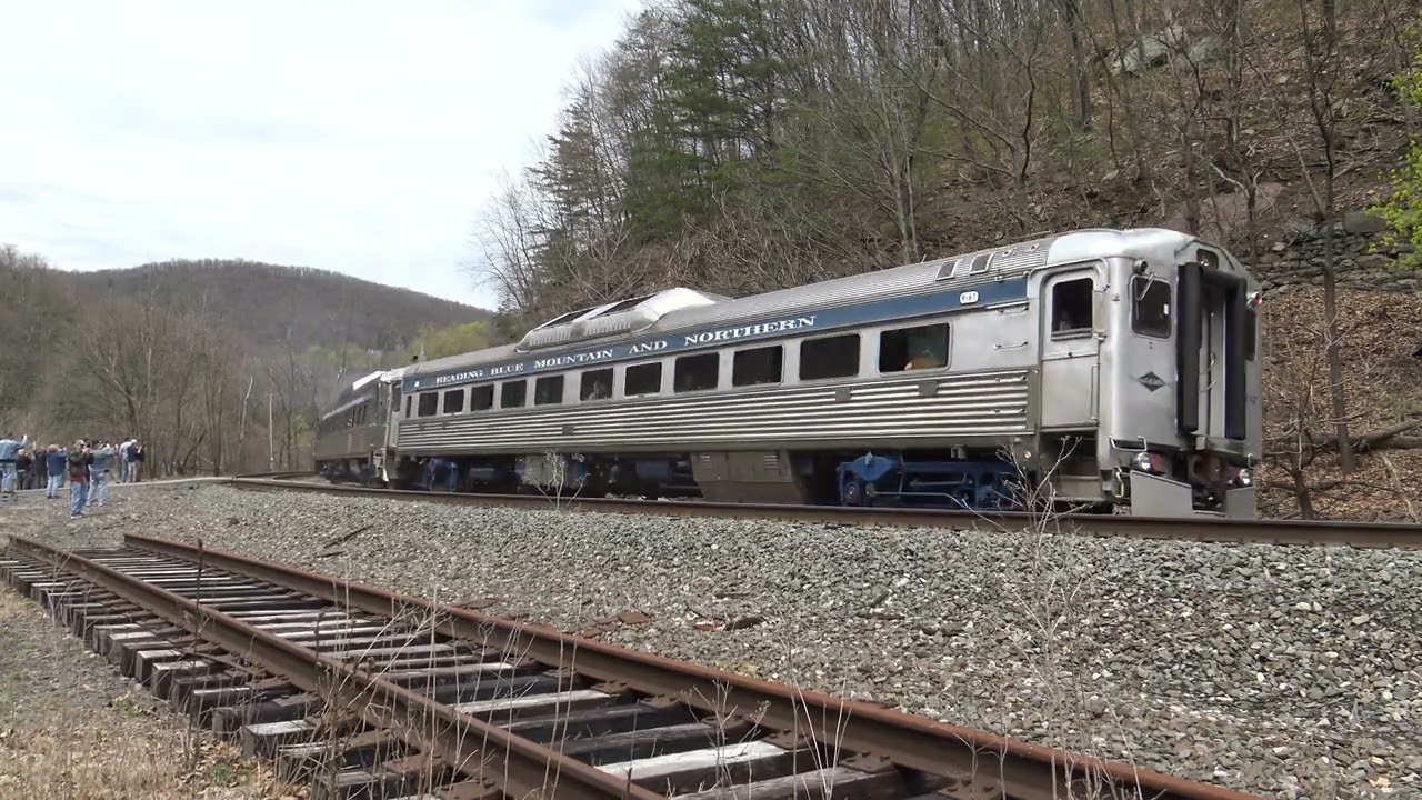 VE 3 RBMN 9167 at Bear Mountain Curve, Jim Thorpe, PA  4 23 2022
