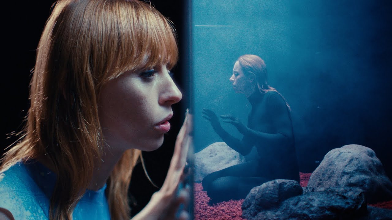 Gordi - Alien Cowboy (Official Music Video)