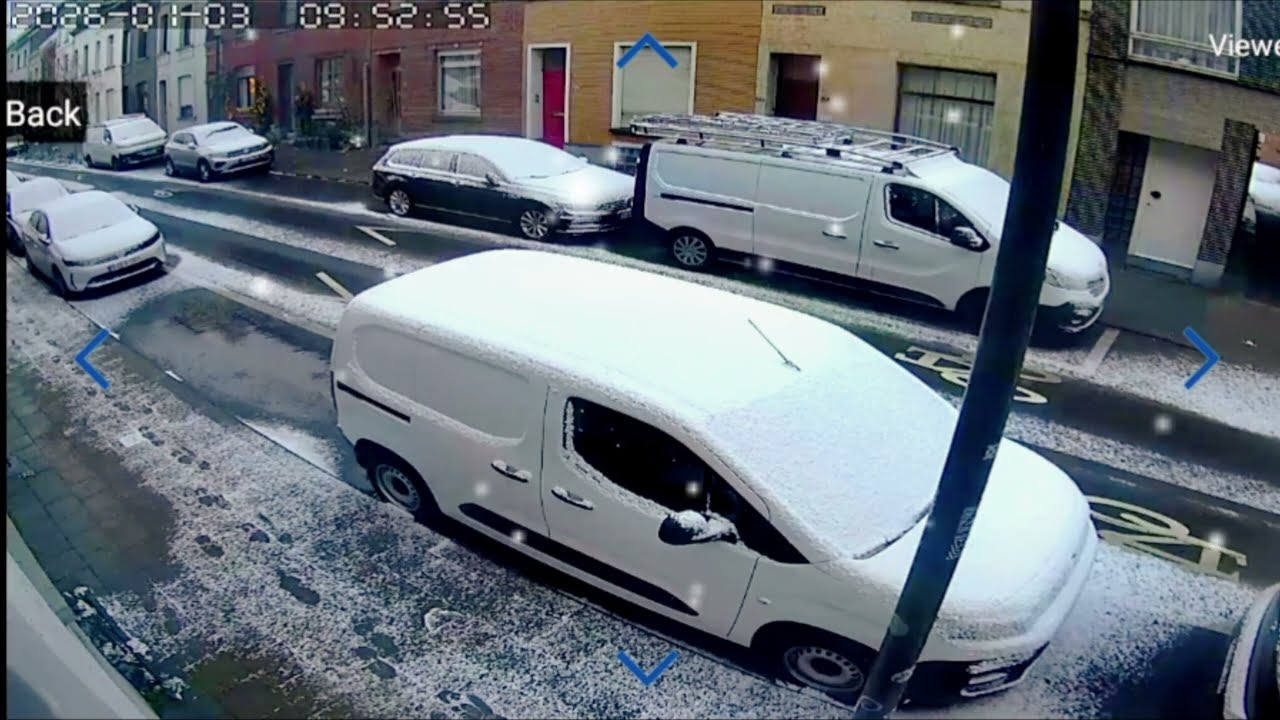 На улице снег