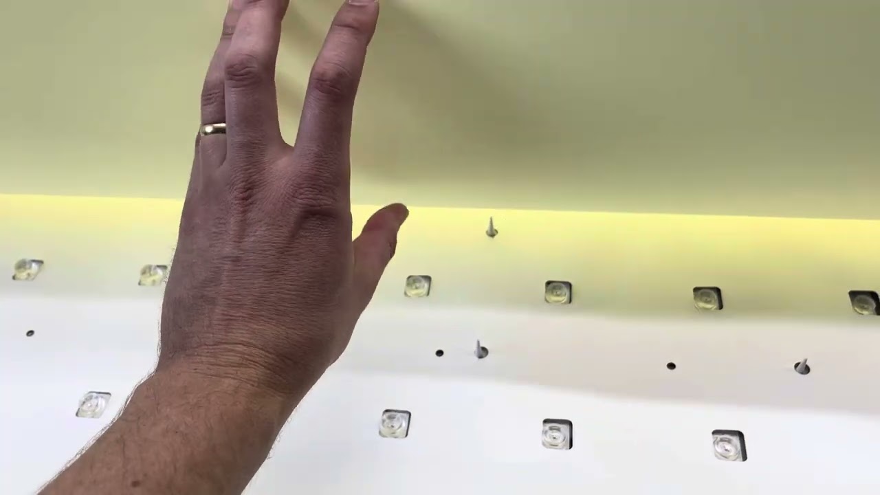 TV Semp TCL 55C715 - Como abrir para trocar leds sem remover moldura lateral dos acrílicos difusores