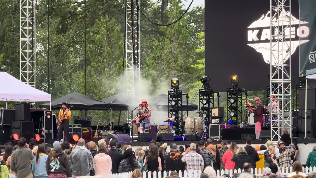 KALEO ~ 02 Lonely Cowboy ~ 06-26-2024 Live at Remlinger Farms, Carnation, WA