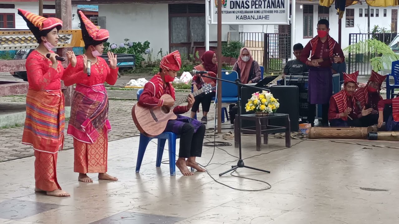 Lagu Karo Erkata Bedil. #karo  #lagukaro #budaya #lagudaerah #seni #lagu