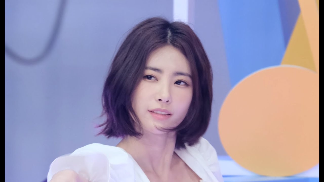 200615 다이아 기희현 ( 감싸줄게요 ) 팩트인스타 4K 60P 직캠 Fancam