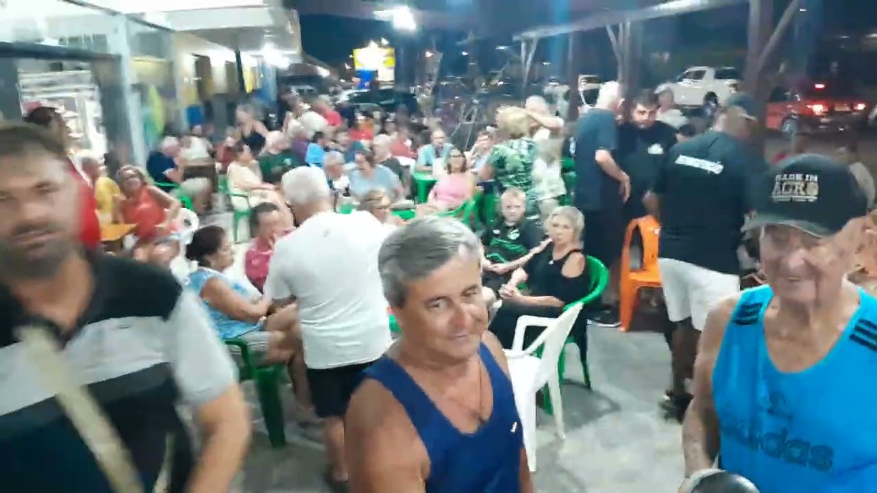 Encontro dos músicos na Padaria Nova.
