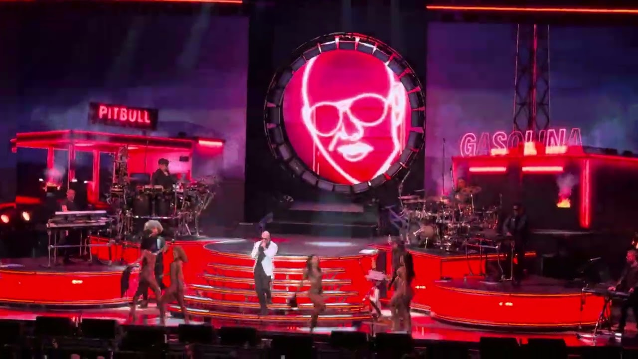 Gasolina - Pitbull Live at The White River Amphitheater in Auburn, Washington 9/28/2024
