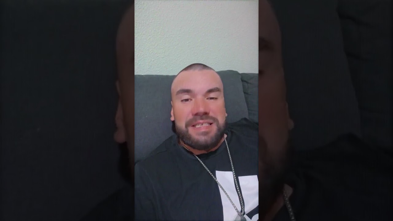 Leo de la Strehaia vrea nunta ,scandura minte pe fata si o acuza pe 