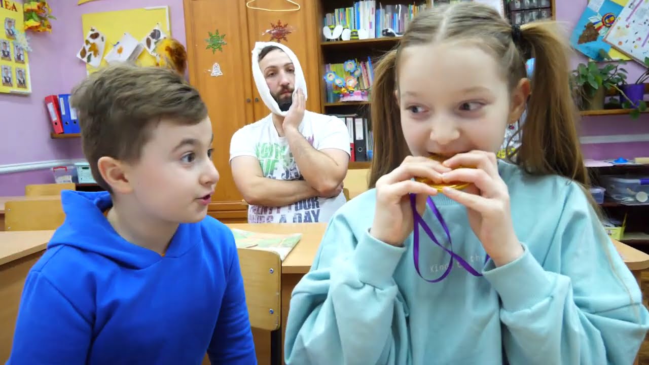 Moduri de a Furisa Mancare la Scoala | Trucuri alimentare (Partea 2)
