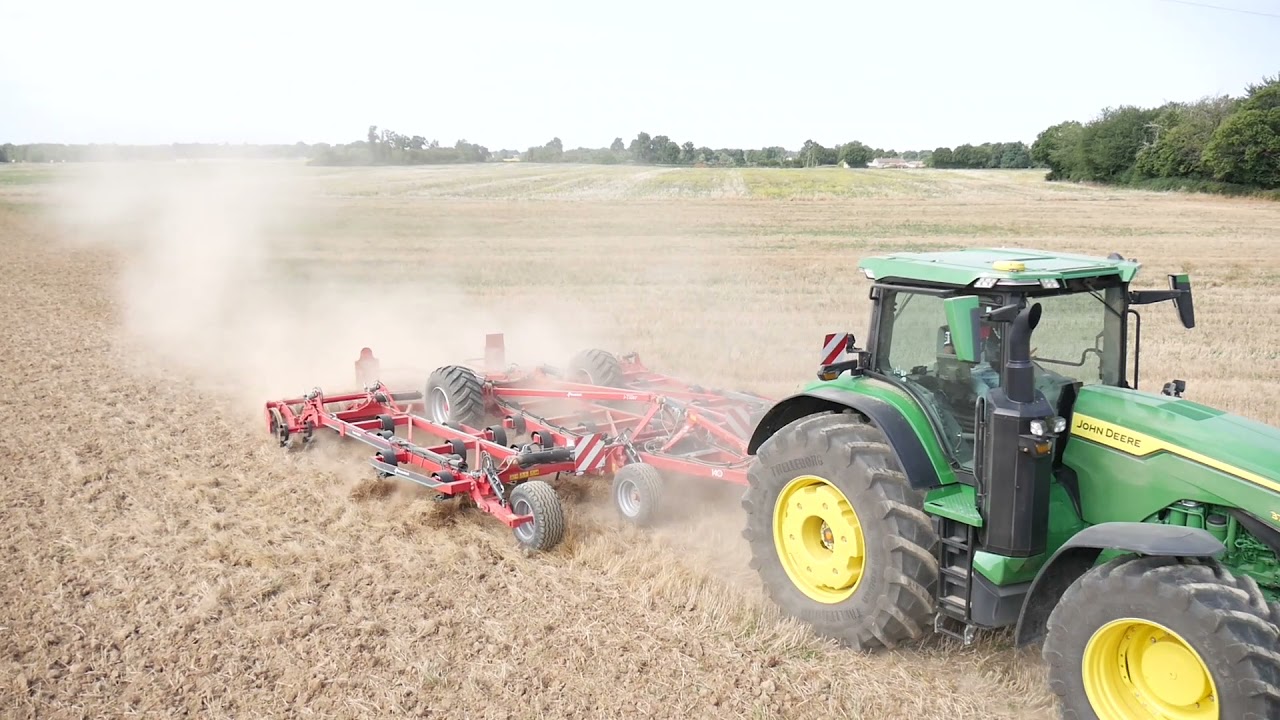 Essai du déchaumeur à dents Kverneland Turbo 6500 T i-Tiller