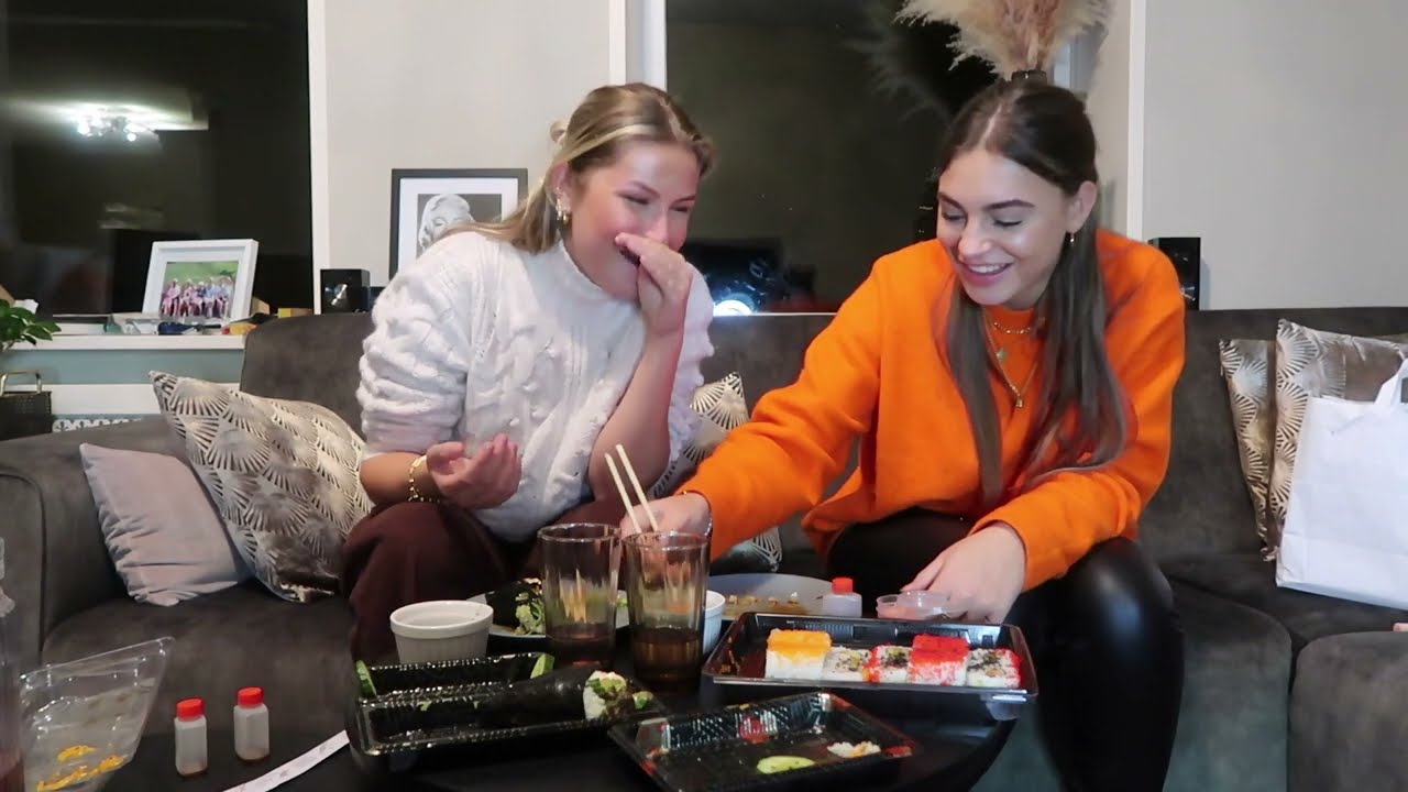 SUSHI MUKBANG| GIRLS TALK | LA BBELLA