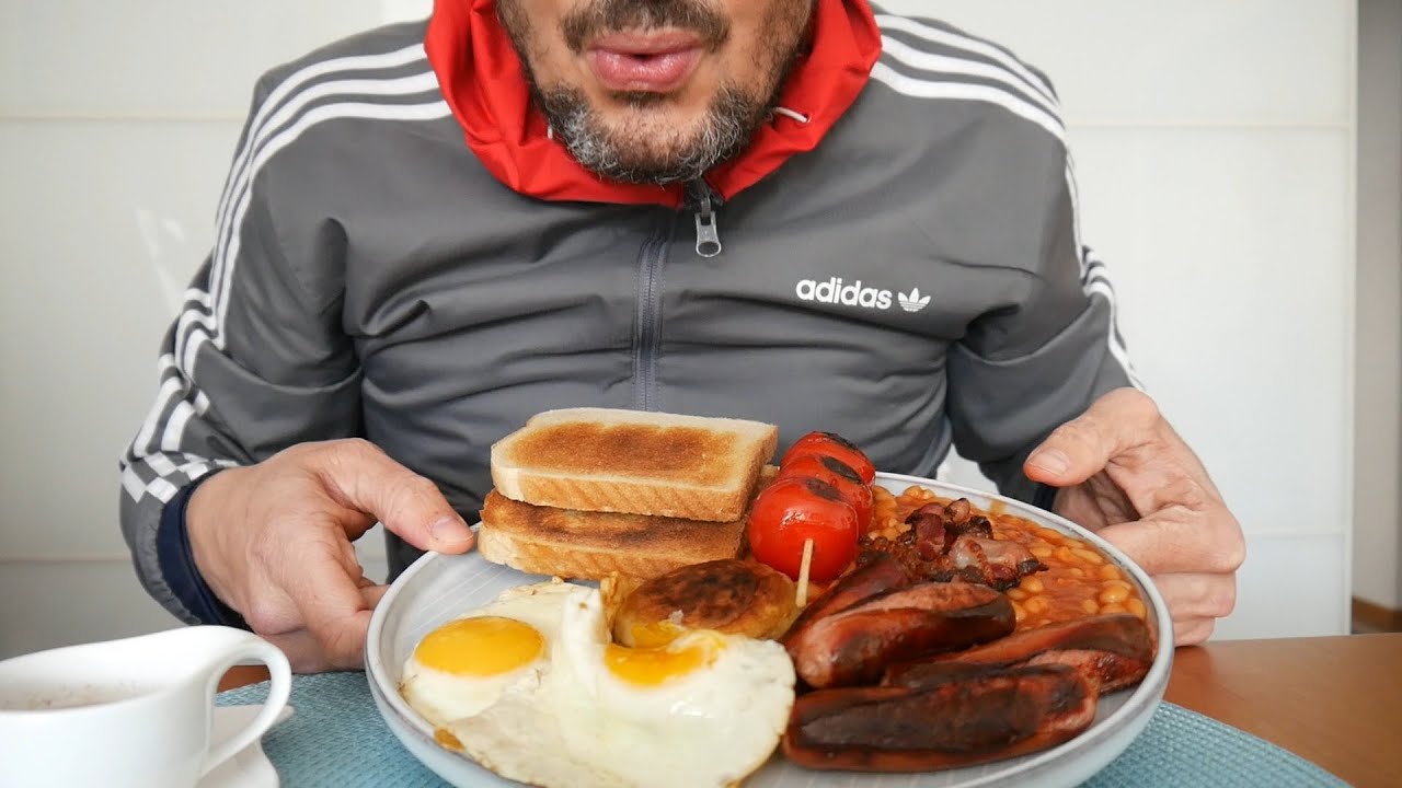 ASMR Breakfast Eating Sounds – Full English Breakfast