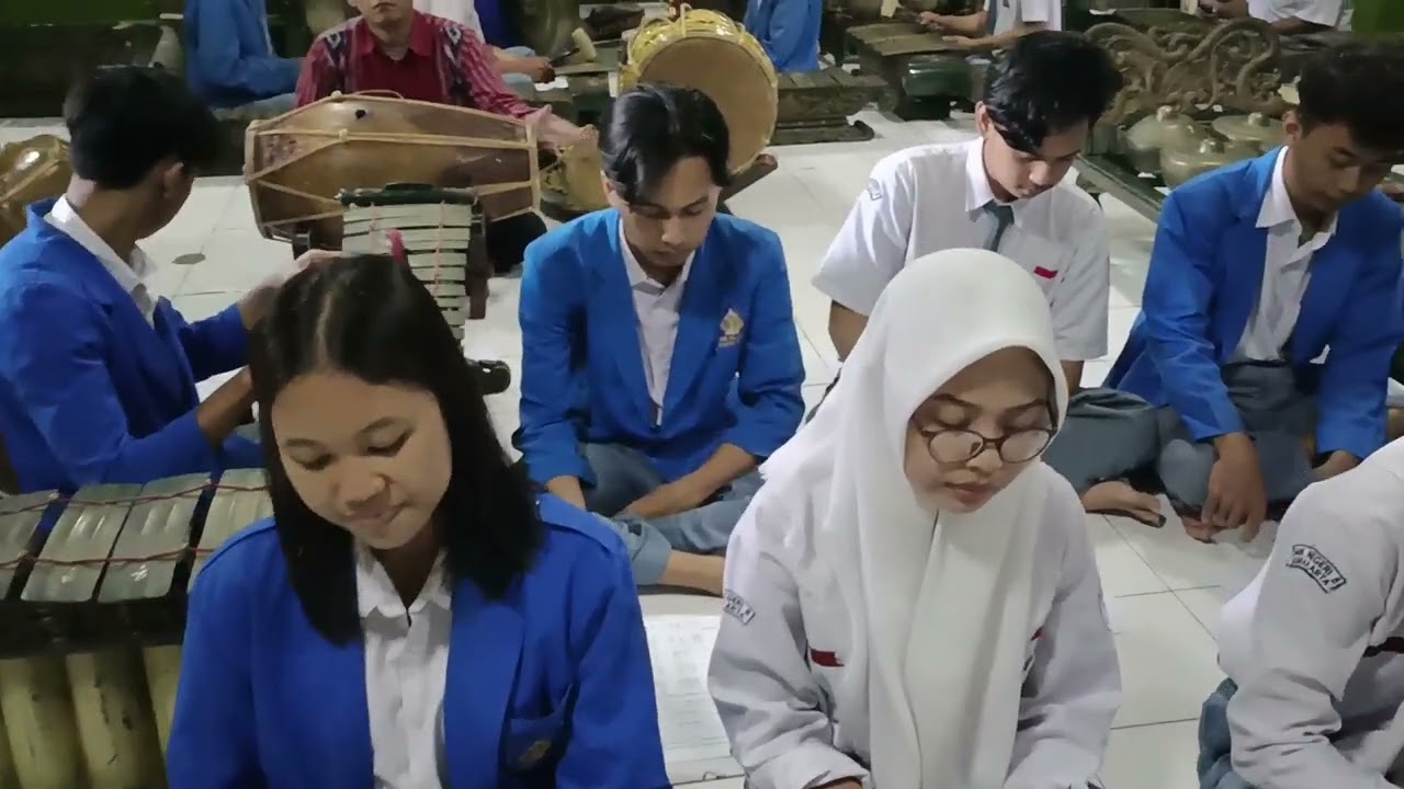 Belajar Jalan Sajian Kendangan Tari Golek Sulung Dayung, Laras Pelog Pathet Nem