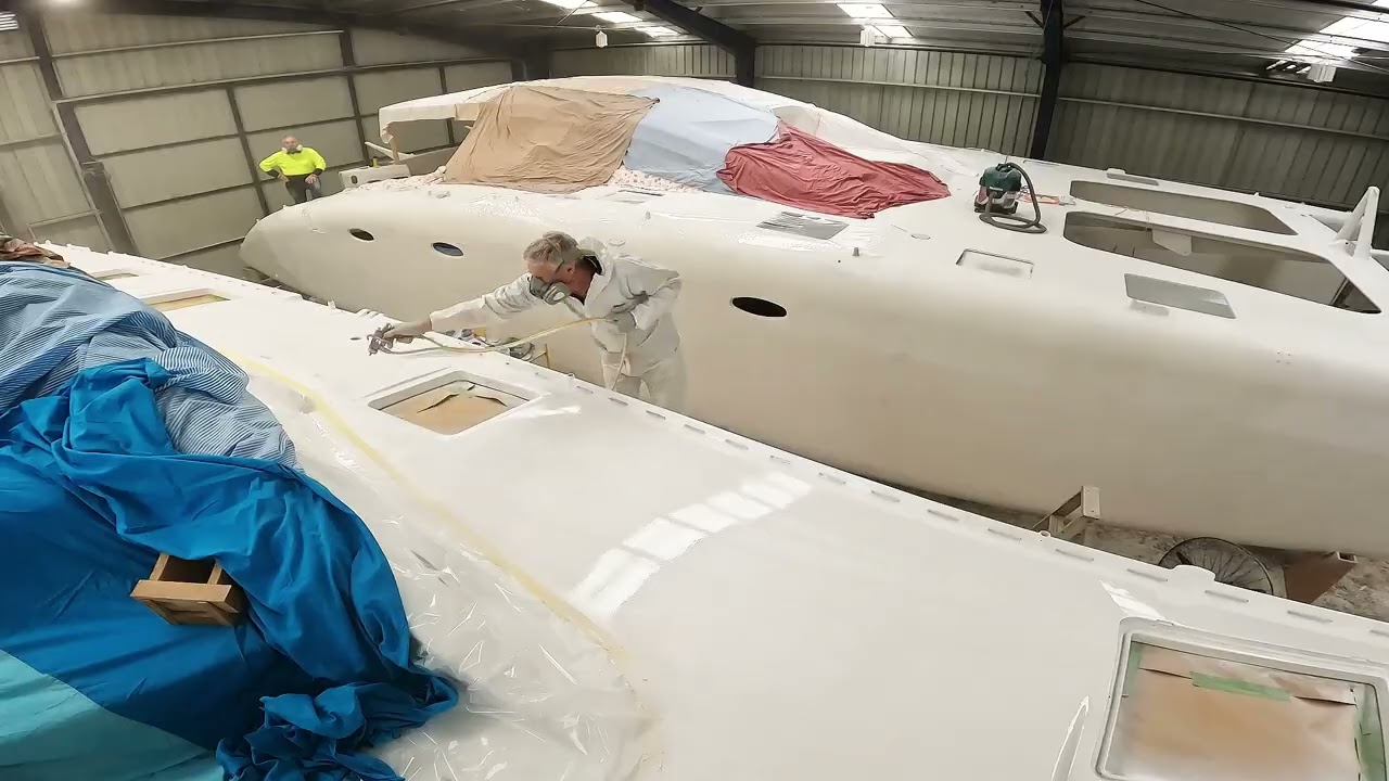 PORTSIDE DECK GETS ITS FINAL FINISH (Ep27)
