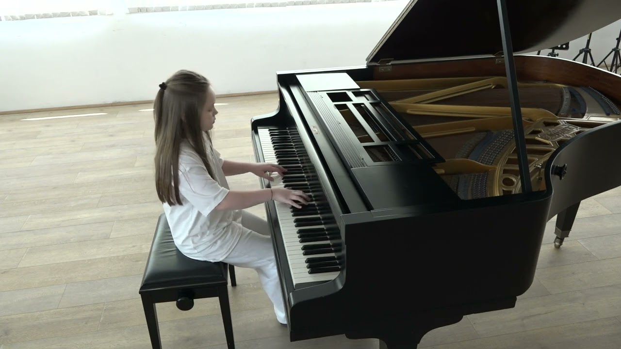 Tonin Harapi - Këngë - Puhiza Sadiki