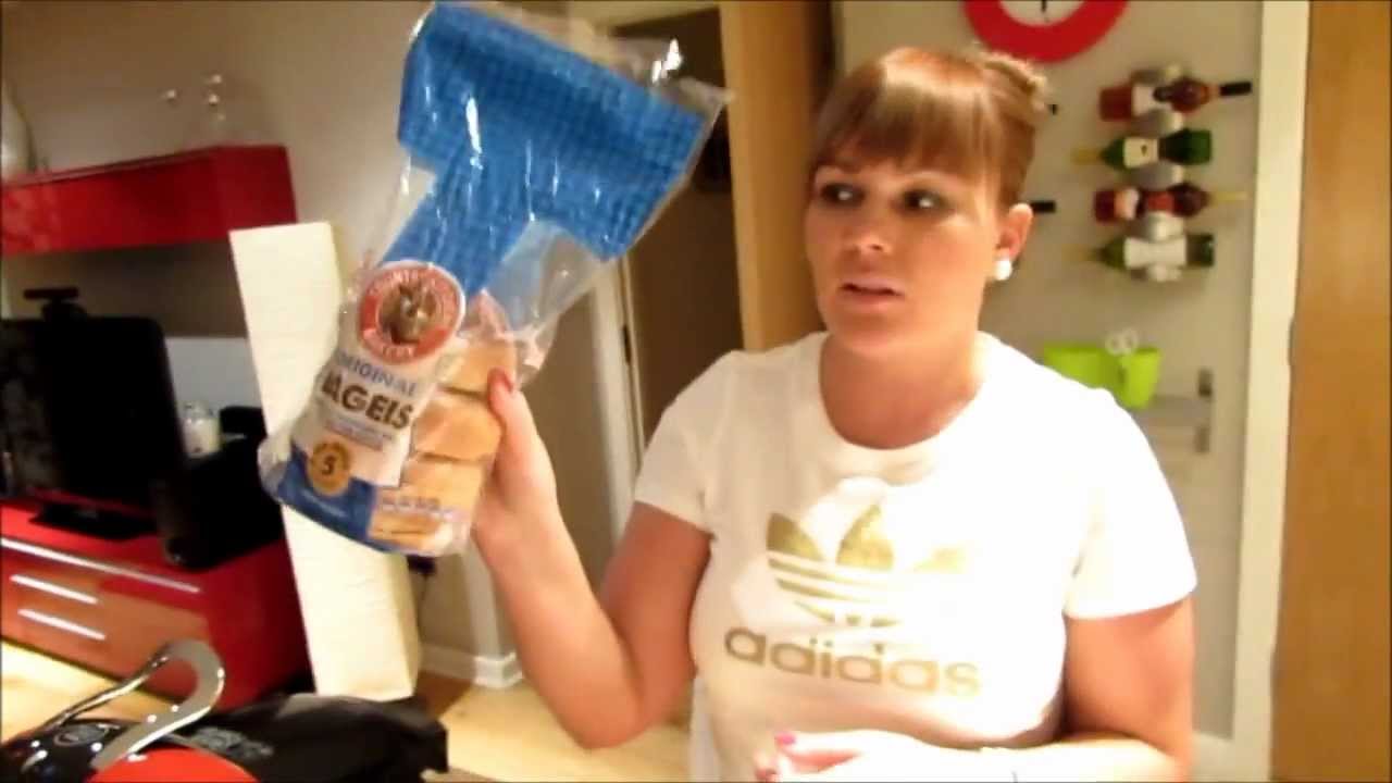 Bagel's z sosem pieczarkowym + sałatka z serem feta by Aggie
