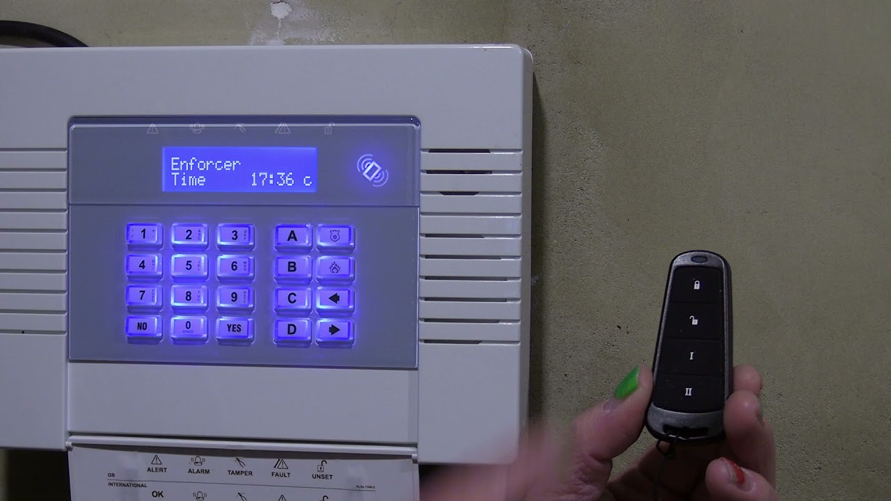 Добавьте брелок к Pyronix Enforcer