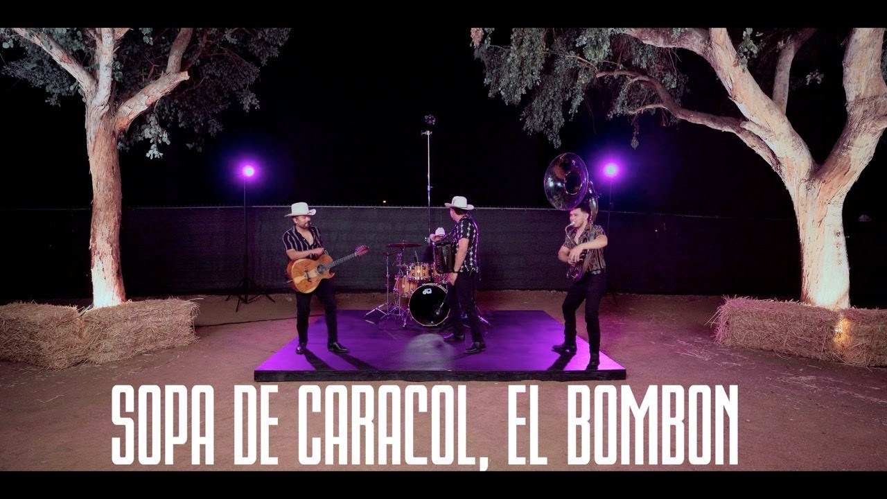 Sopa De Caracol, El Bombón - Popurrí De Cumbias - Grupo Derby