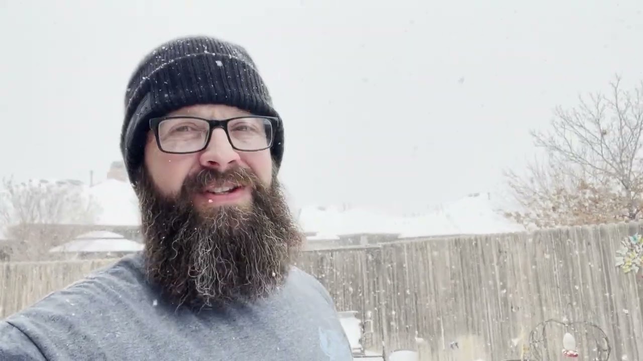 Day 2 The snow is here
