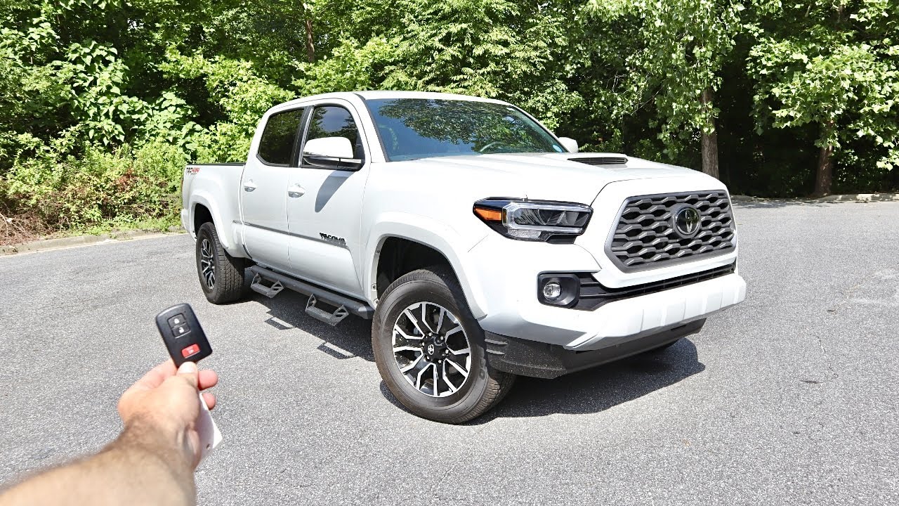 Toyota Tacoma TRD Sport 2022 года: запуск, тест-драйв, осмотр, взгляд со стороны и обзор