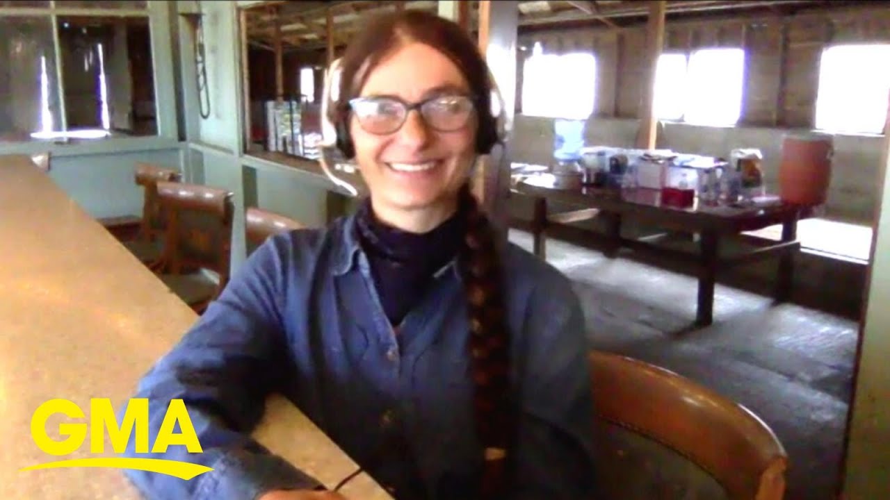 Woman achieves her goal after 27 years